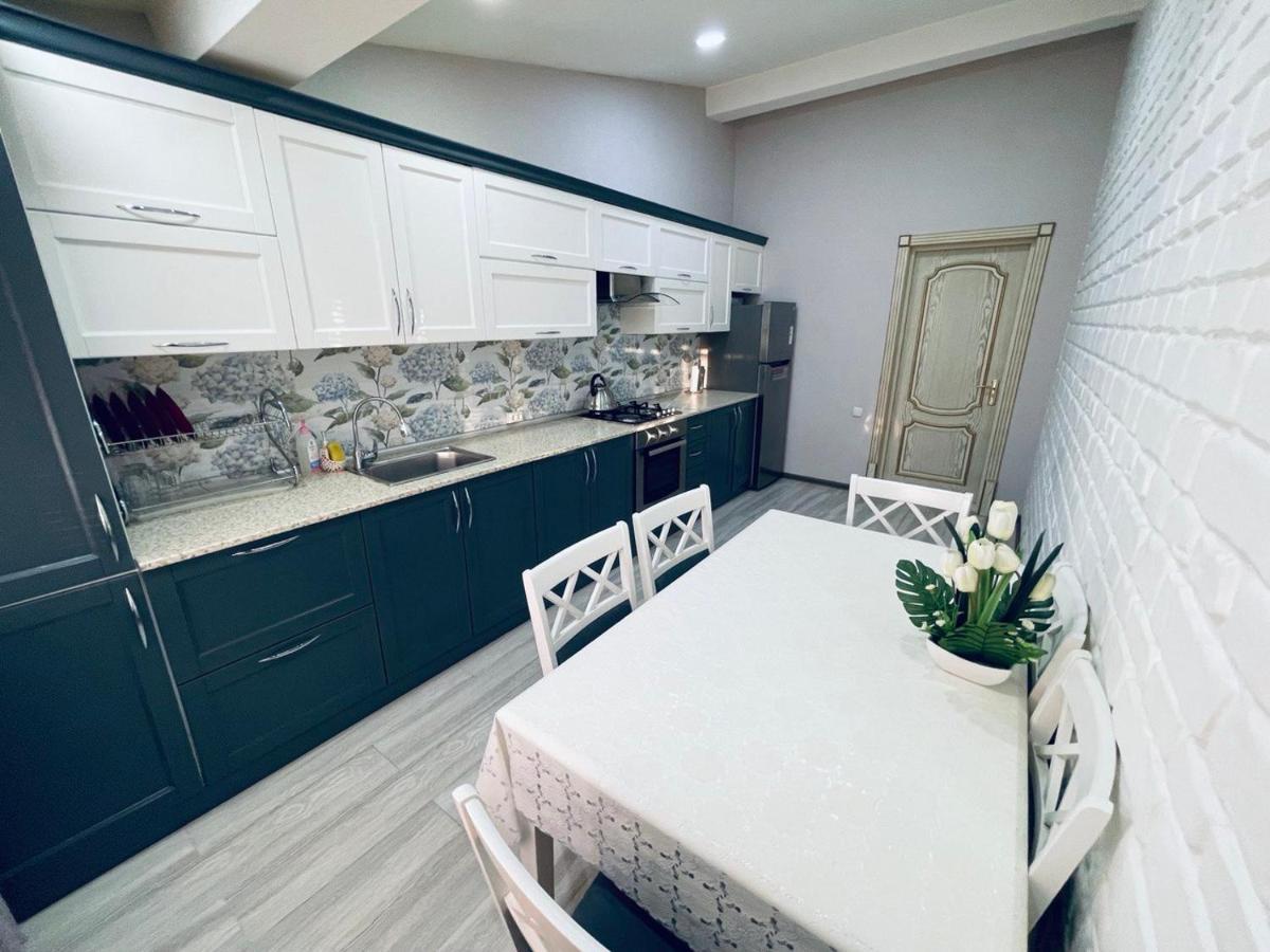 Aleksandra Apartment Samarkand Ngoại thất bức ảnh